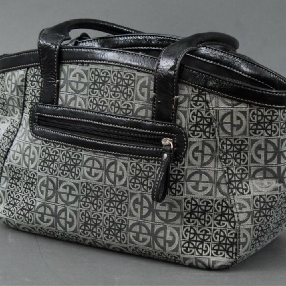 Giani Bernini Signature Stylish Black and Gray Shoulder Bag